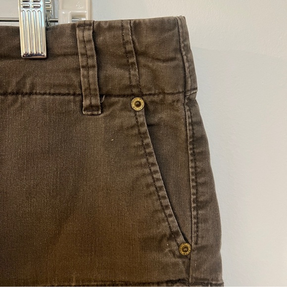 🐻🩳American Eagle - Brown Short Shorts - Size 0 - Picture 2 of 10